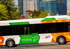 Image of electric bus in Melbourne network